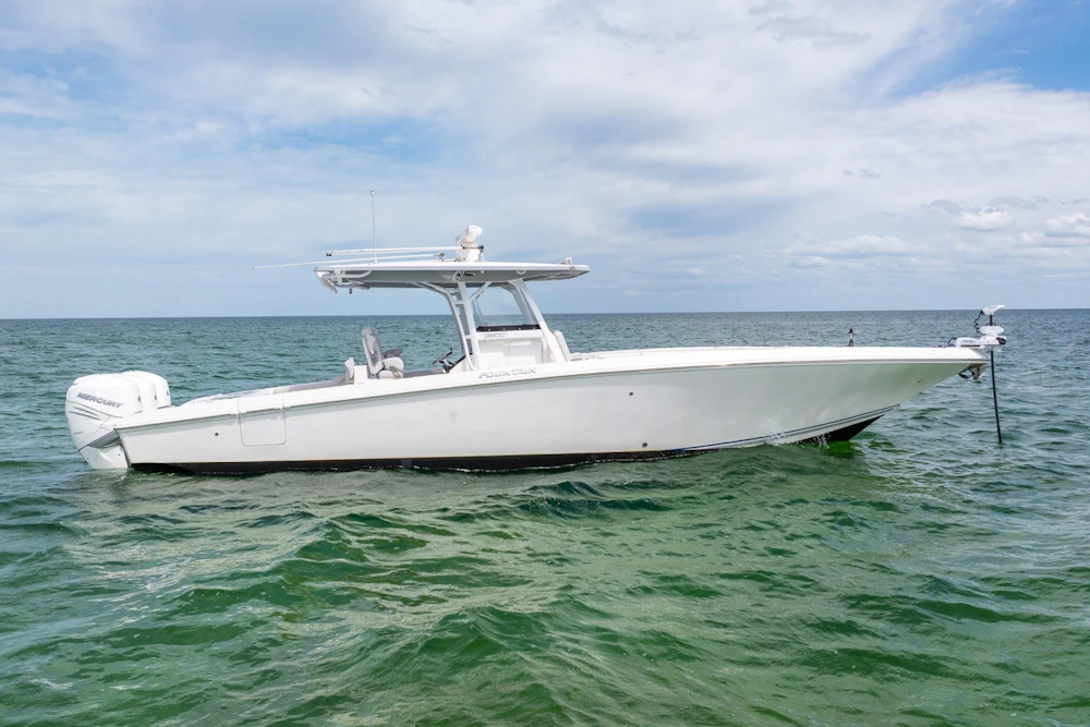 Fountain 38 Center Console Yacht For Sale