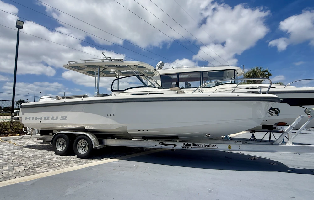 Nimbus T9 Yacht For Sale