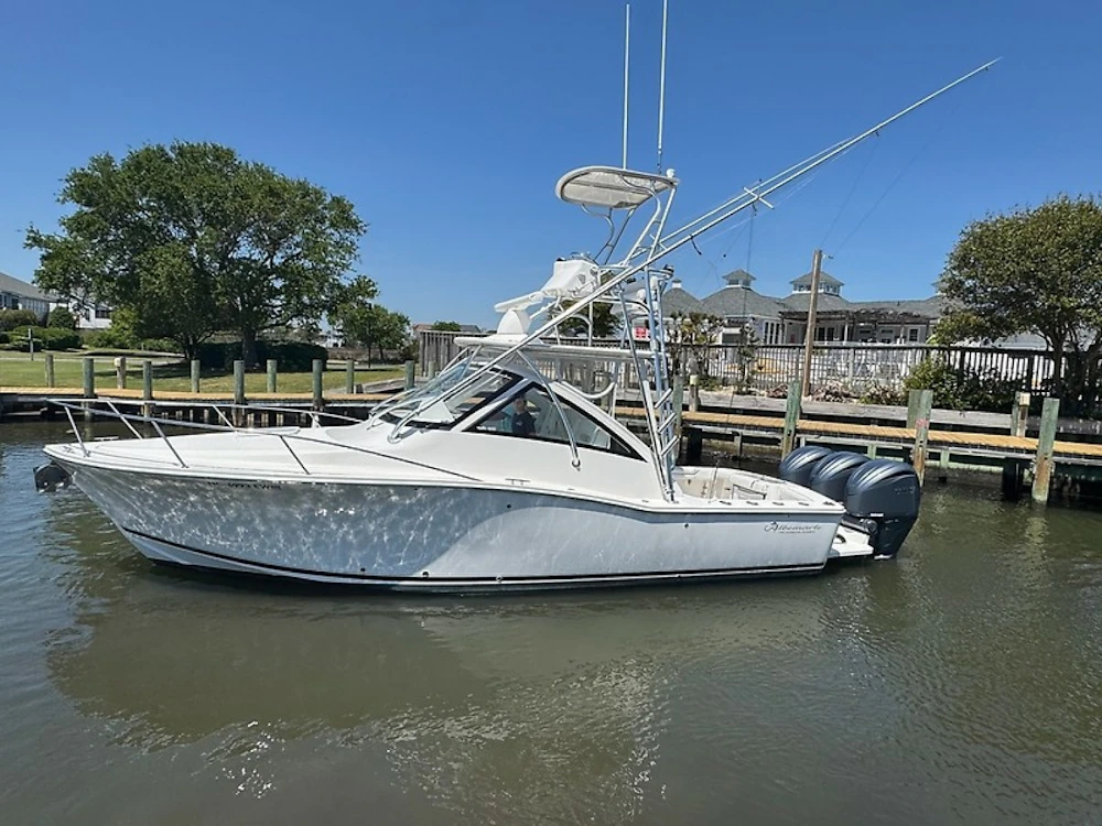 Albemarle 30 Express Yacht For Sale