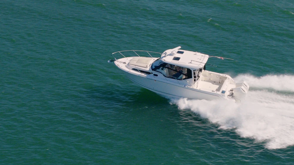 Boston Whaler Conquest Yacht For Sale