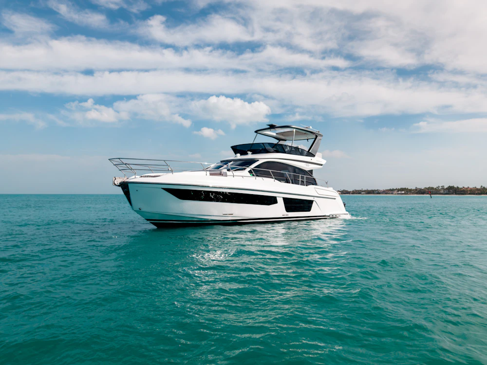 Azimut 53 FLY Yacht For Sale