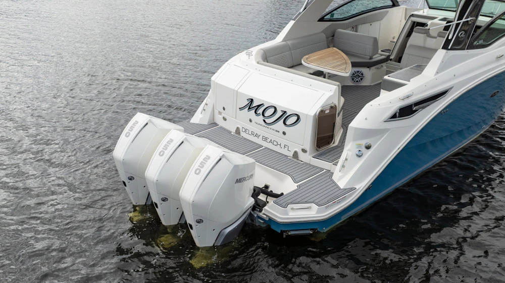 Sea Ray Sundancer 320 Outboard Yacht For Sale