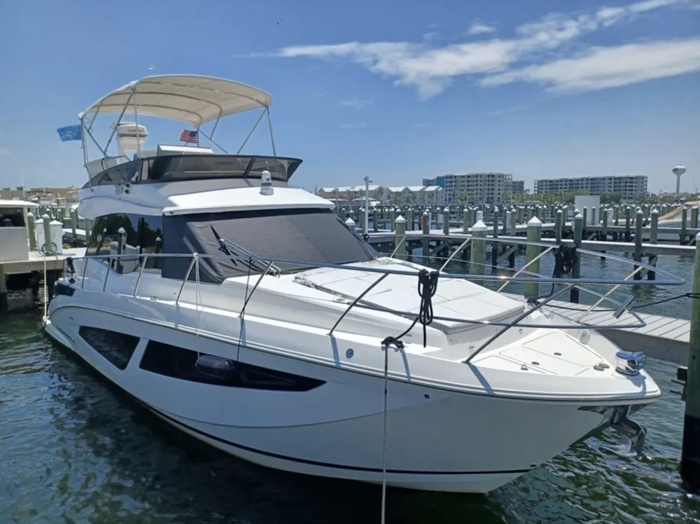 Regal 42 FXO Yacht For Sale