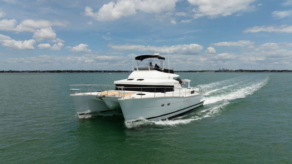 Lagoon Power 43 Yacht For Sale