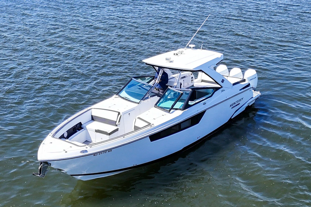 Monterey 385SE Super Express Yacht For Sale