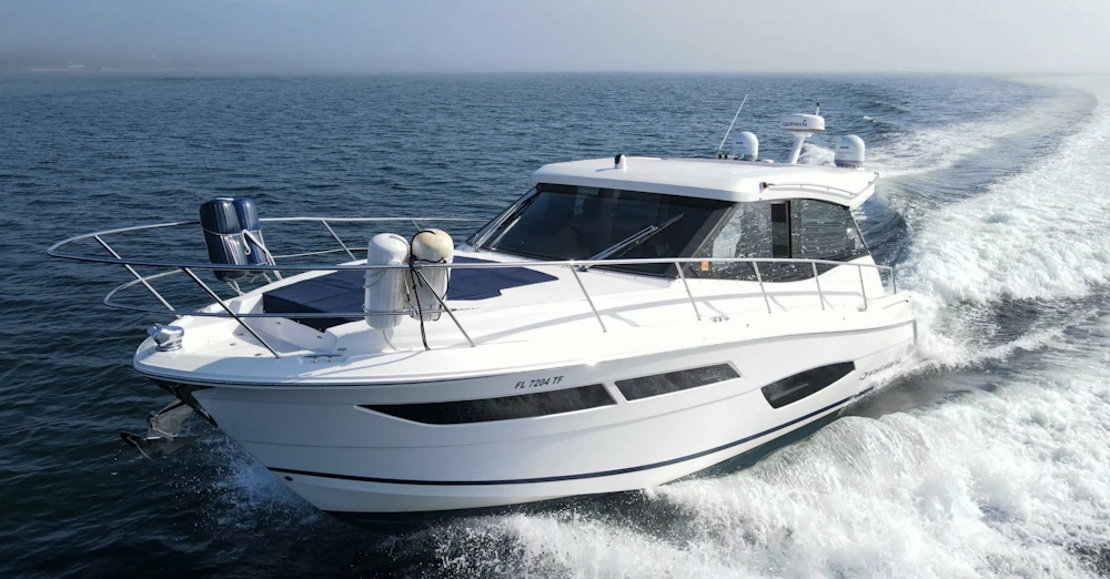 Regal 38 XO Yacht For Sale