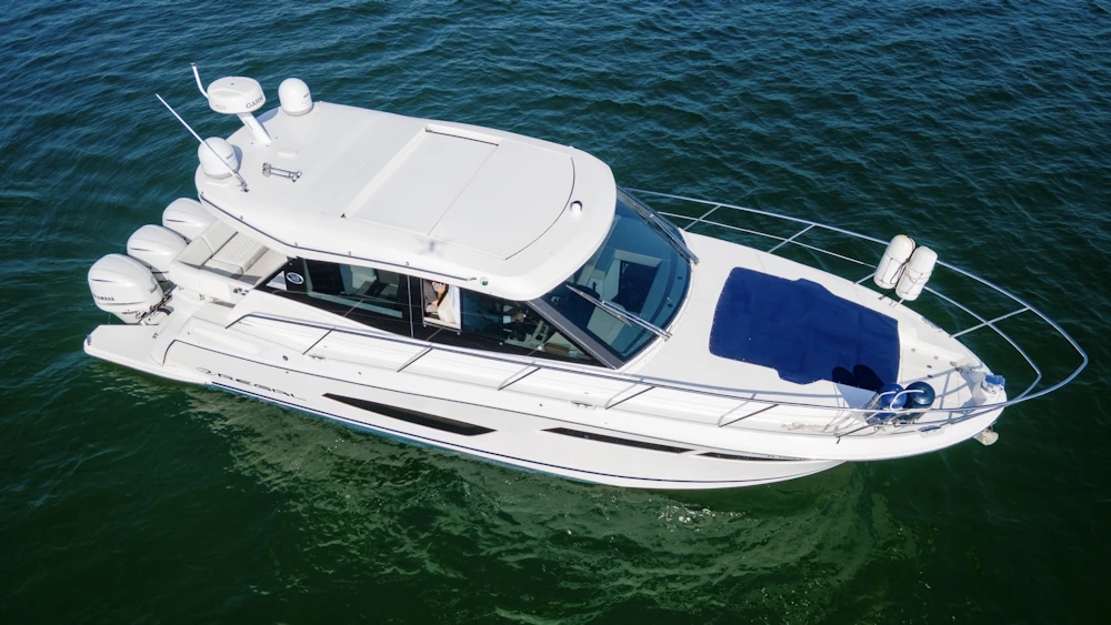 Regal 38 XO Yacht For Sale