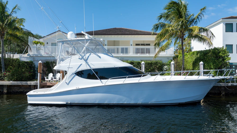 Hatteras 54 GT Yacht For Sale