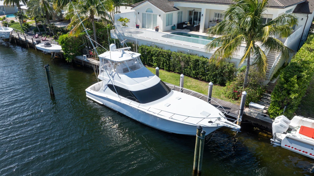 Hatteras 54 GT Yacht For Sale
