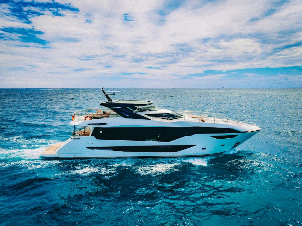 Sunseeker Sunseeker 100 Yacht Yacht For Sale