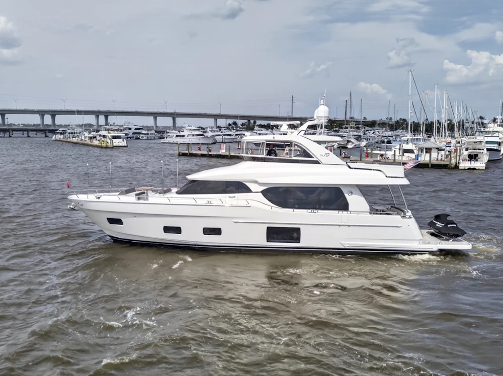 Ocean Alexander 70E Yacht For Sale