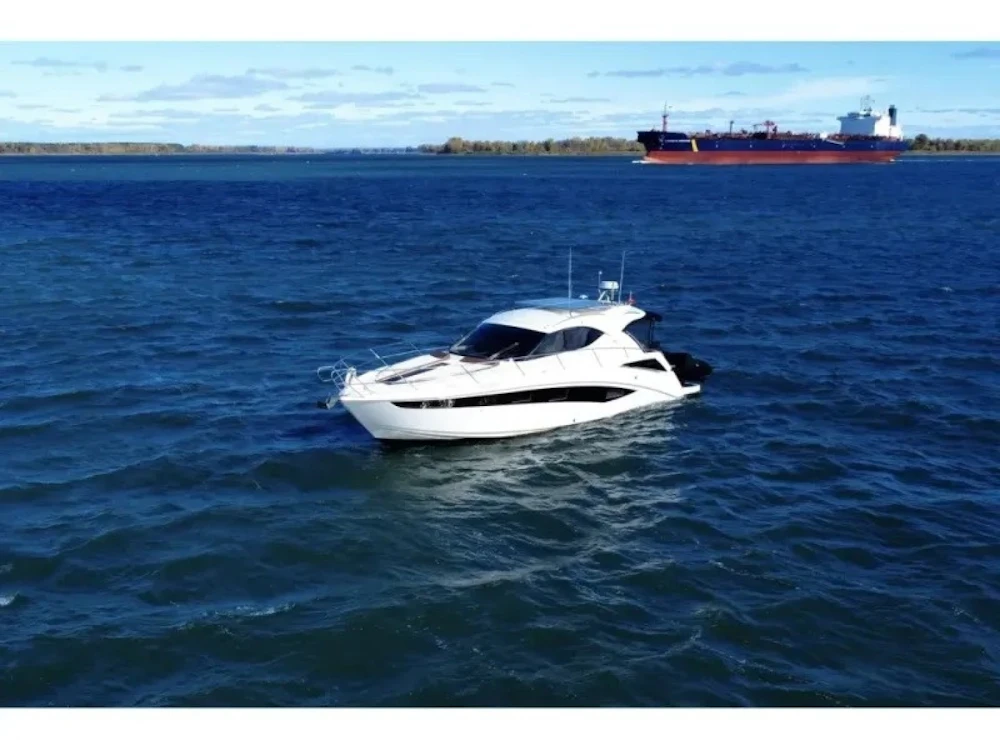 Galeon 405 HTS Yacht For Sale