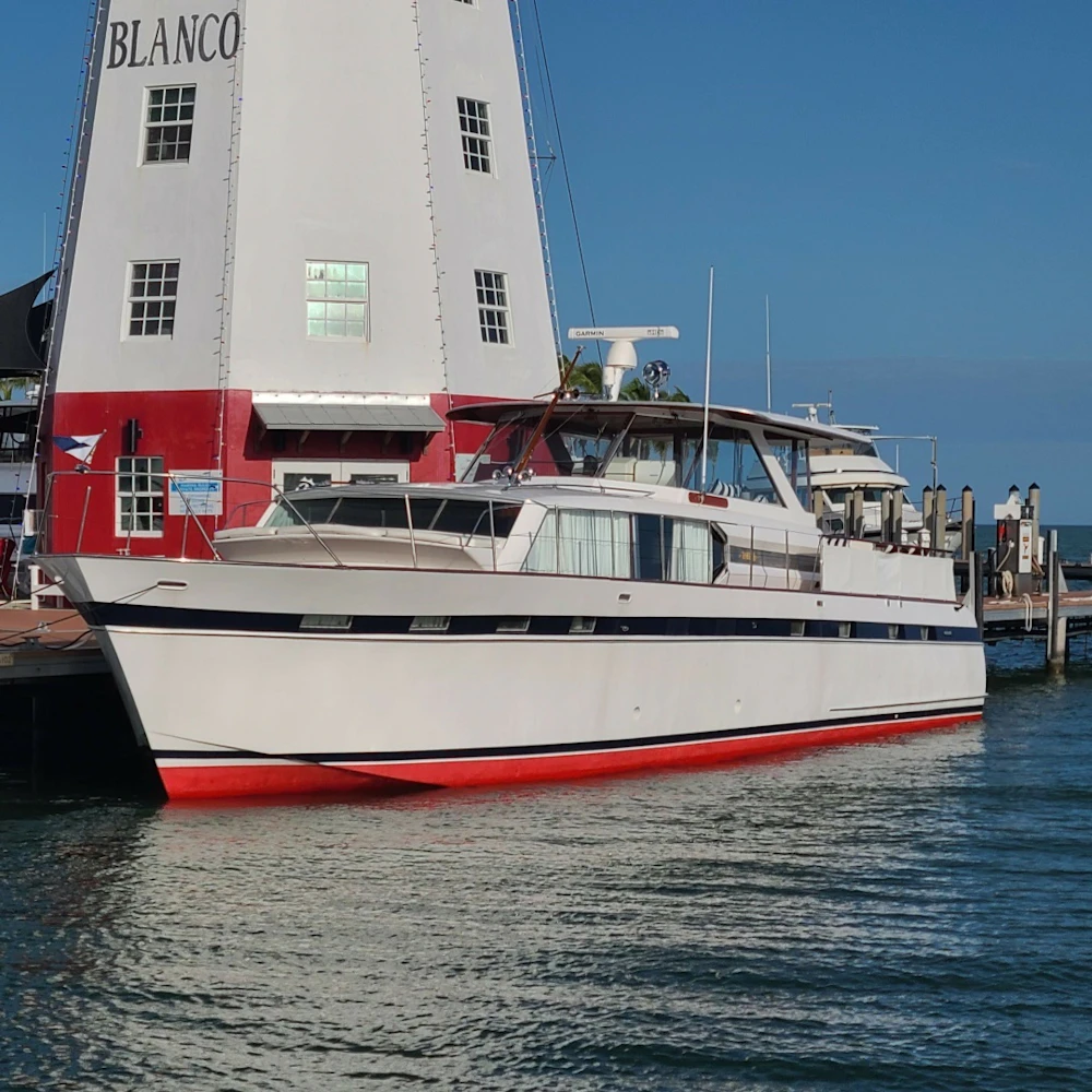 Chris-Craft Roamer 58 Yacht For Sale