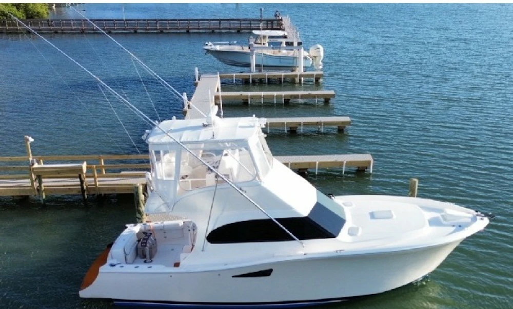 Luhrs Flybridge Yacht For Sale