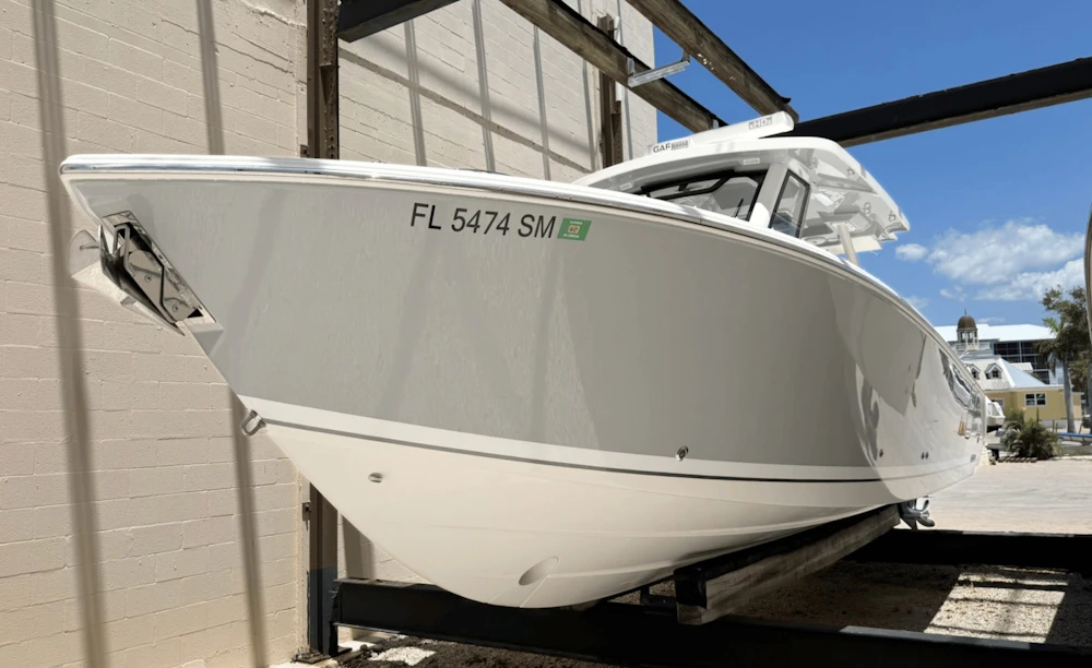 Pursuit S328 Yacht For Sale