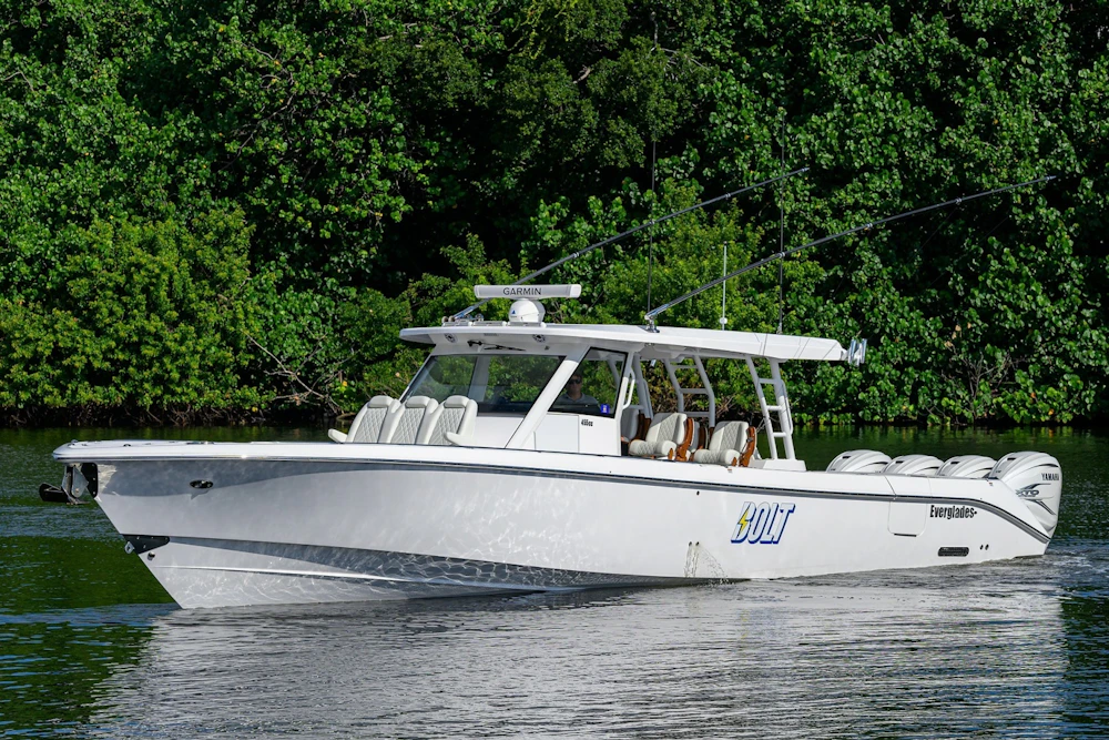 Everglades 455 Center Console Yacht For Sale