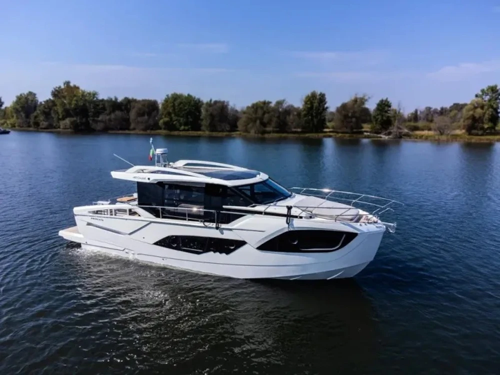 Absolute 48 COUPÉ Yacht For Sale