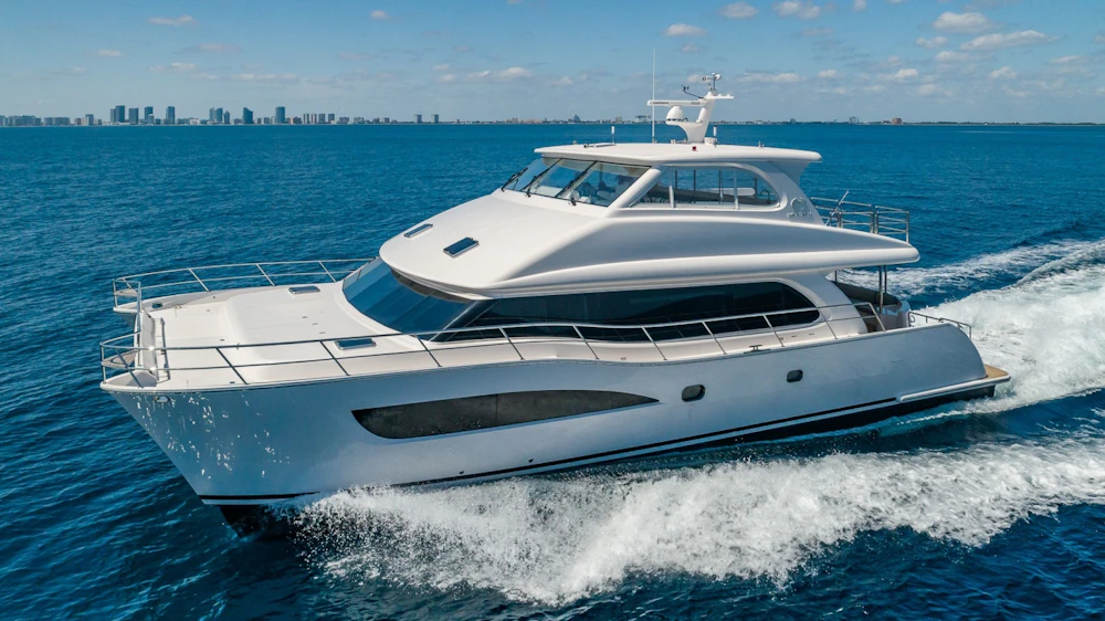 Horizon PC60 Yacht For Sale