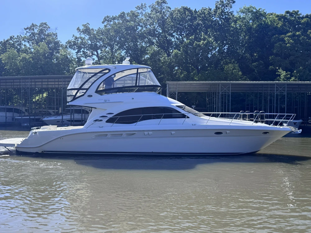 Sea Ray 52 SEDAN BRIDGE Yacht For Sale