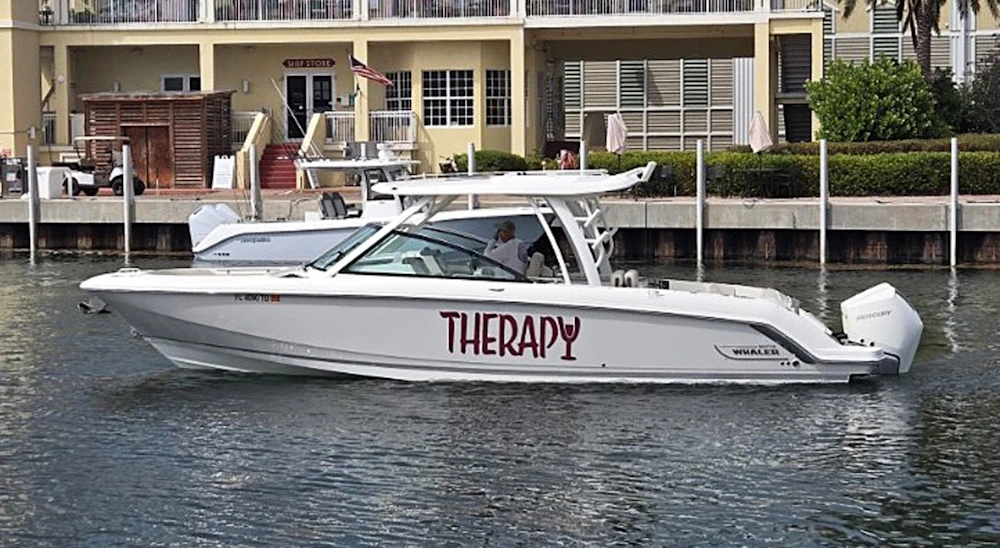 Boston Whaler 320 Vantage Yacht For Sale