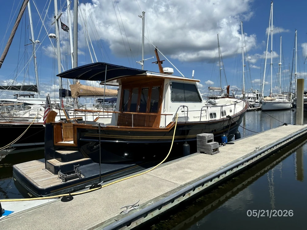 Menorquin 130 Yacht For Sale