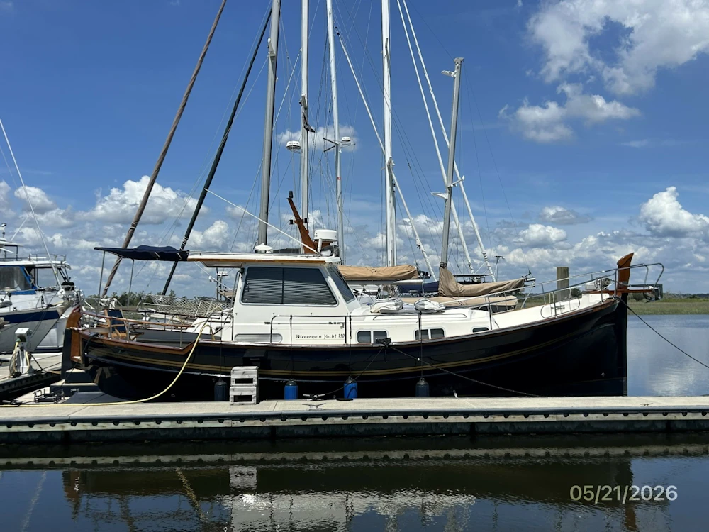 Menorquin 130 Yacht For Sale
