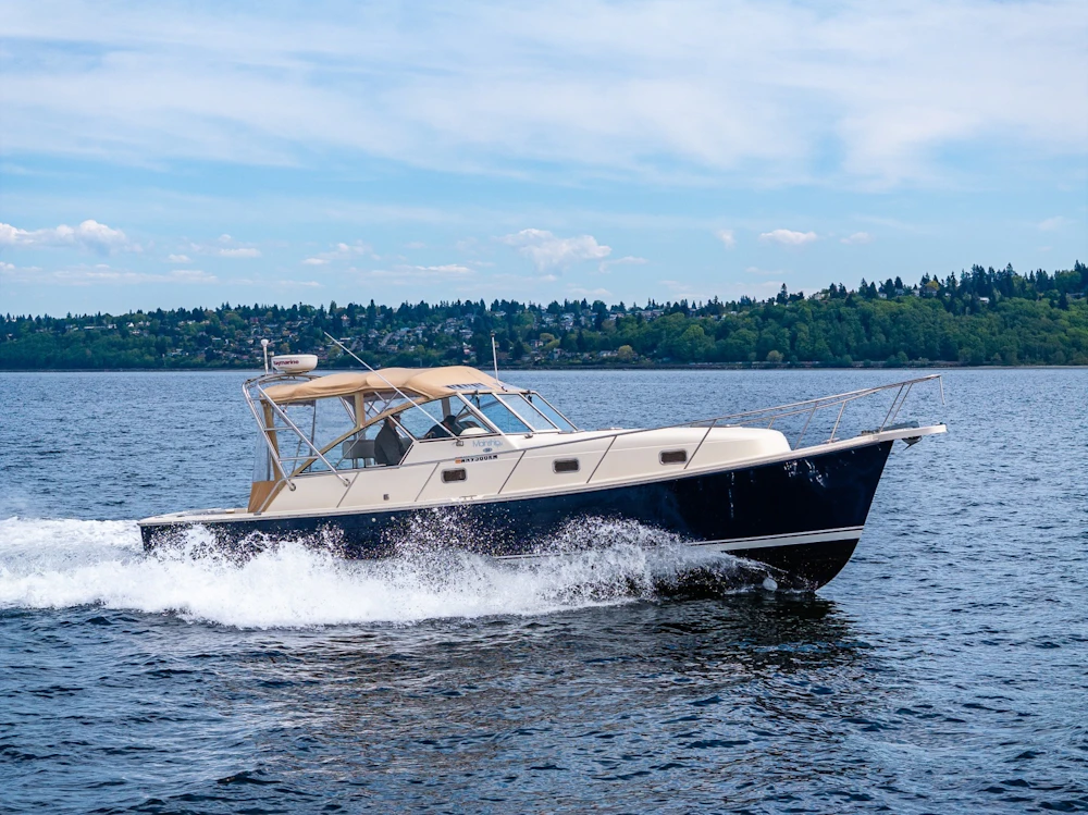 Mainship Pilot 34 Yacht For Sale
