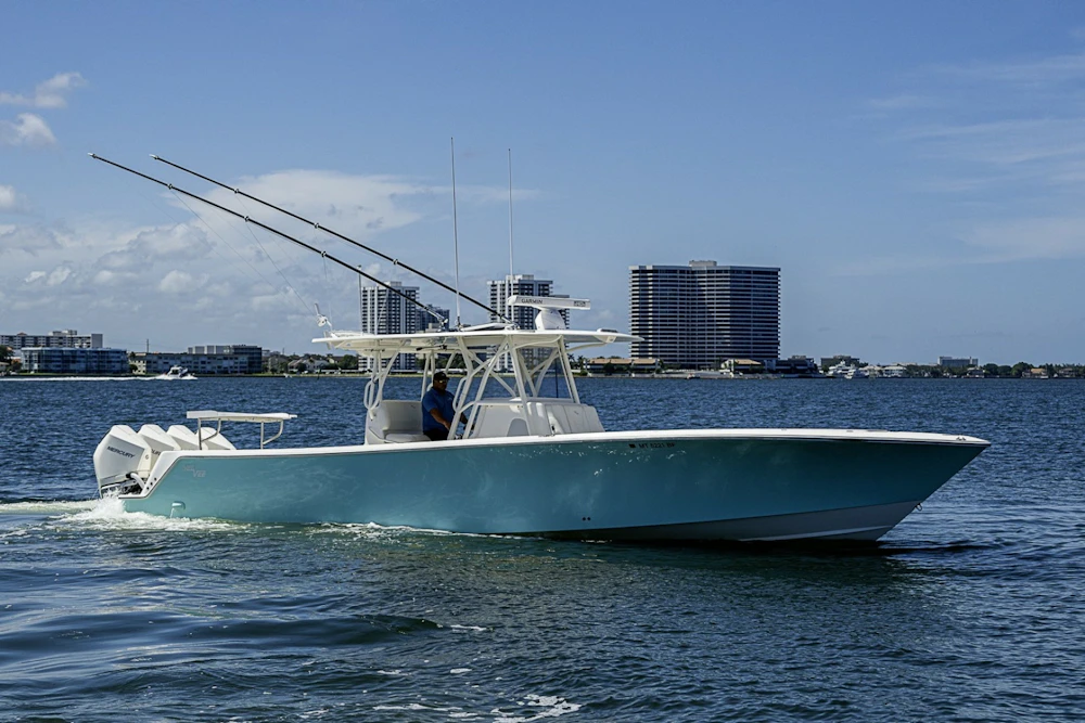 SeaVee 390B Yacht For Sale