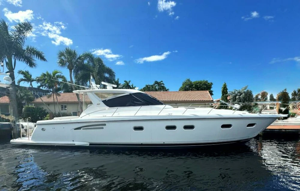 Tiara Yachts 5200 Express Yacht For Sale