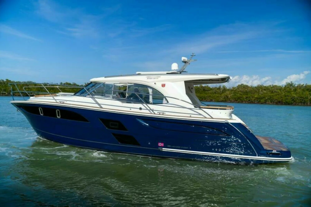 Marex 360 Cabriolet Cruiser Yacht For Sale
