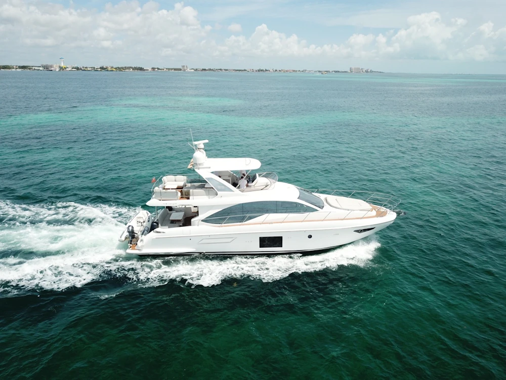 Azimut 55 Fly Yacht For Sale