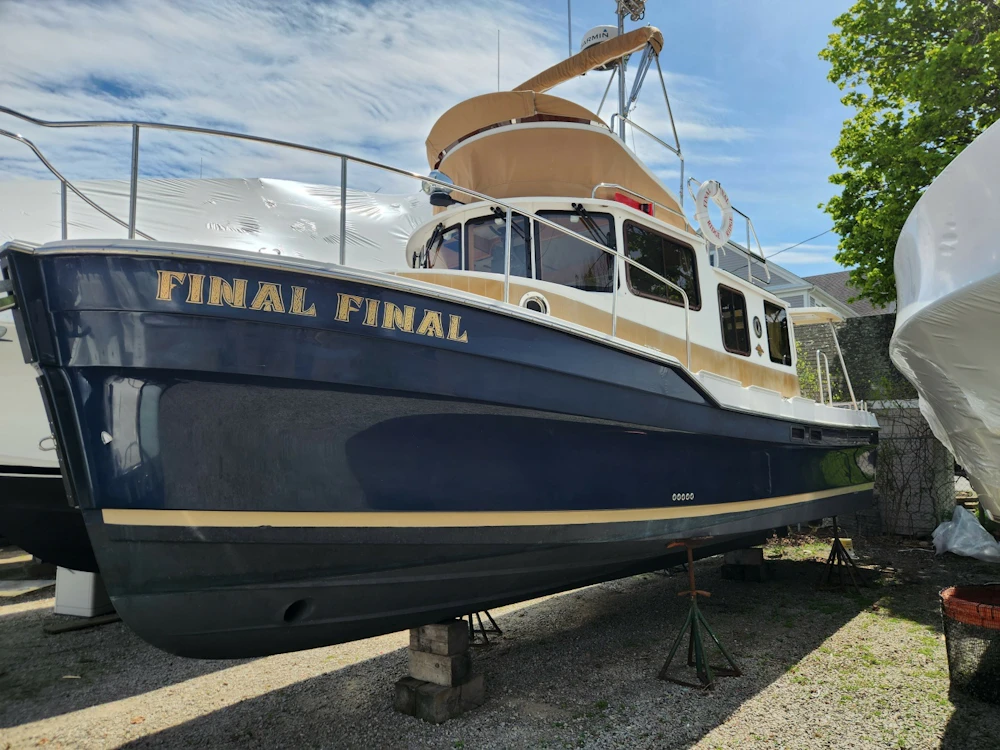 Ranger Tugs R-31 CB Yacht For Sale