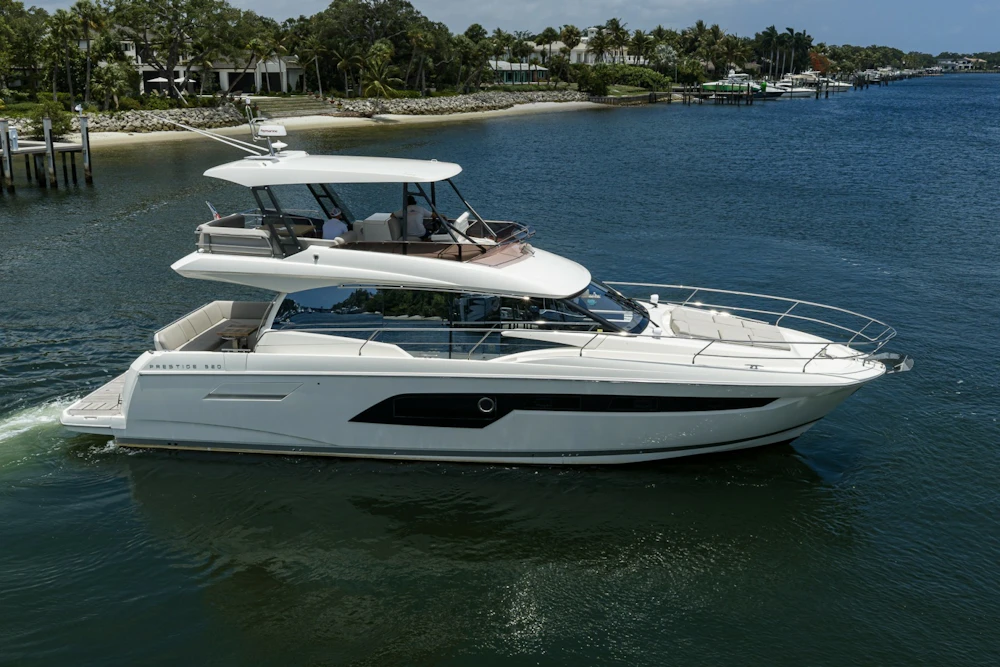 Prestige 520 Yacht For Sale