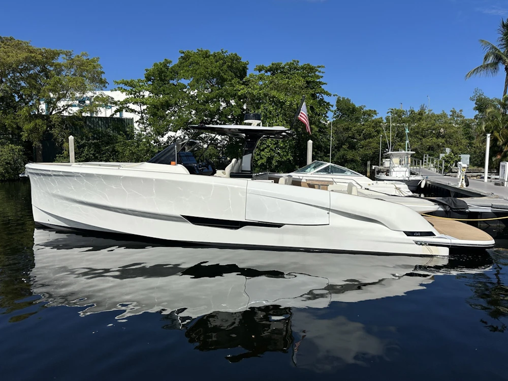 Solaris  Yacht For Sale
