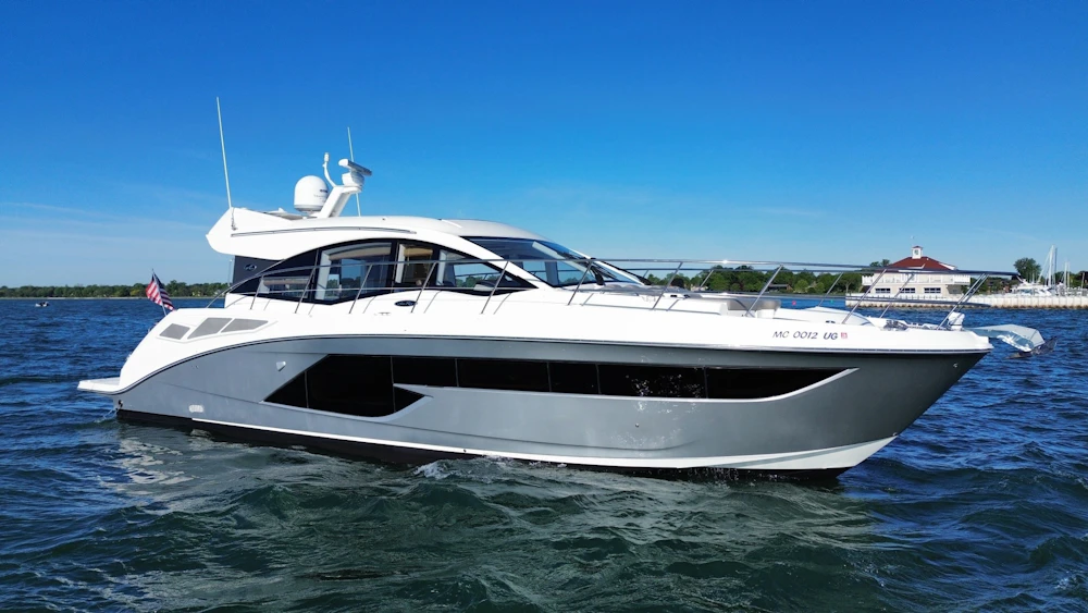 Sea Ray 520 Sundancer Yacht For Sale