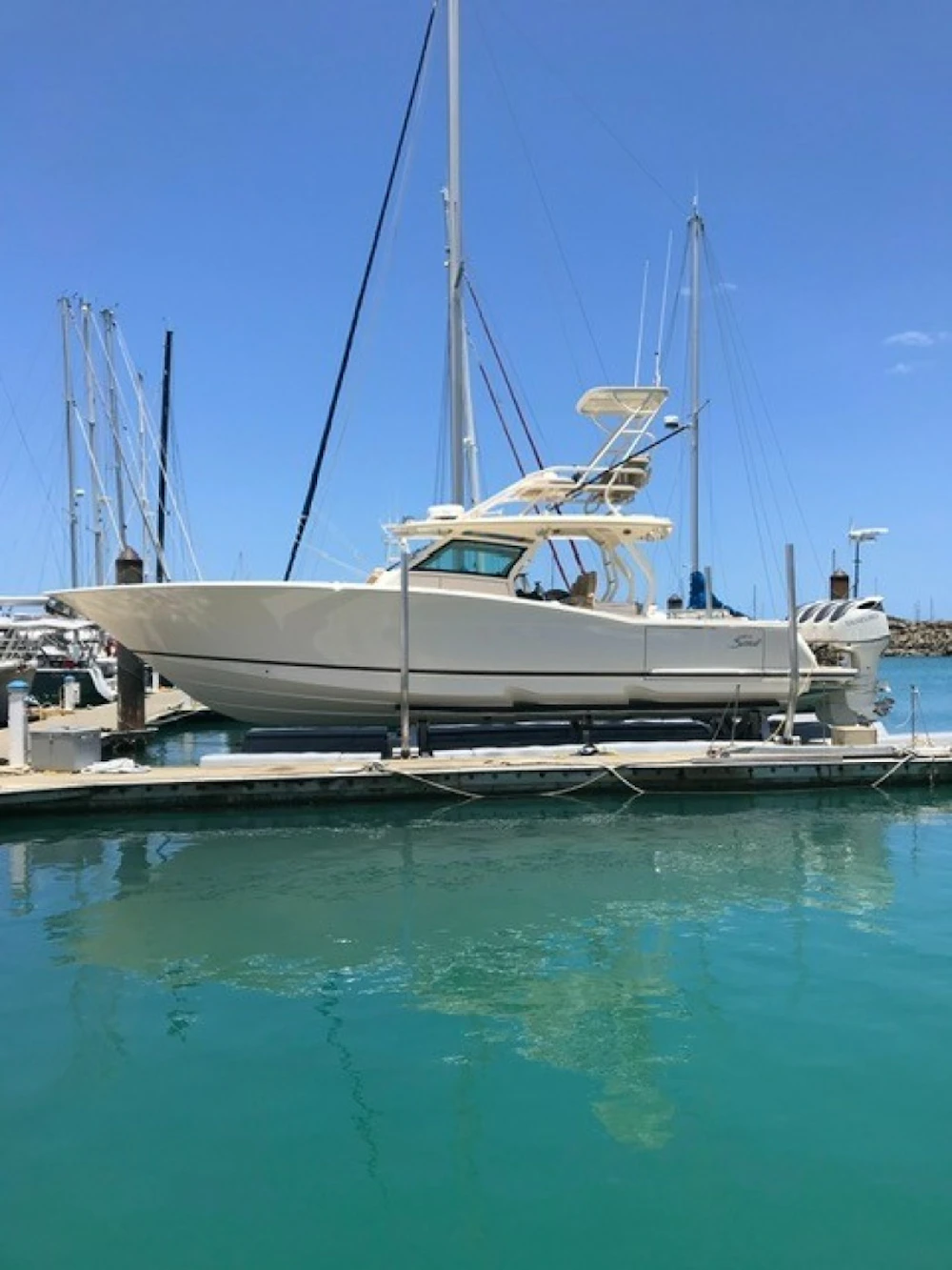 Scout 420LXF Yacht For Sale
