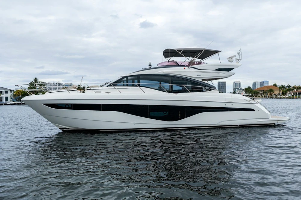 Princess S62 Sportbridge Yacht For Sale