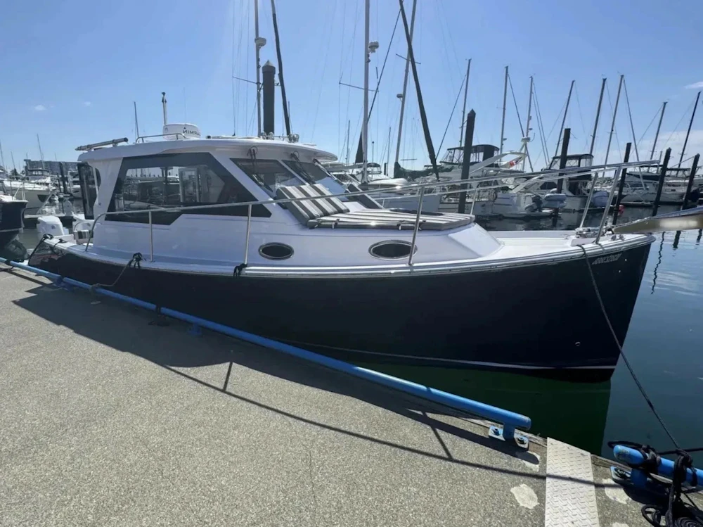 True North 34 outboard Yacht For Sale