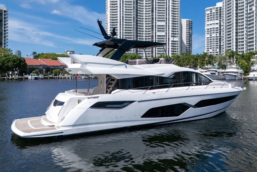 Sunseeker Manhattan Yacht For Sale
