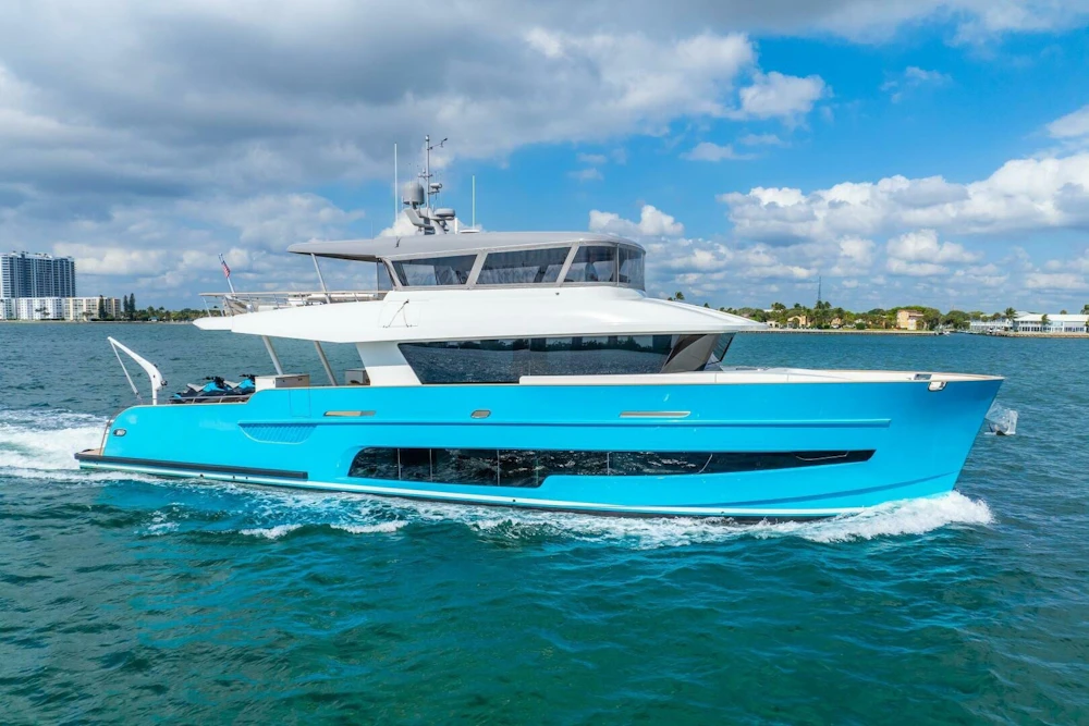 Van der Valk LeVen 90 Yacht For Sale