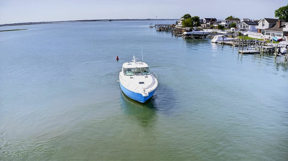 Tiara Yachts 4300 Sovran Yacht For Sale