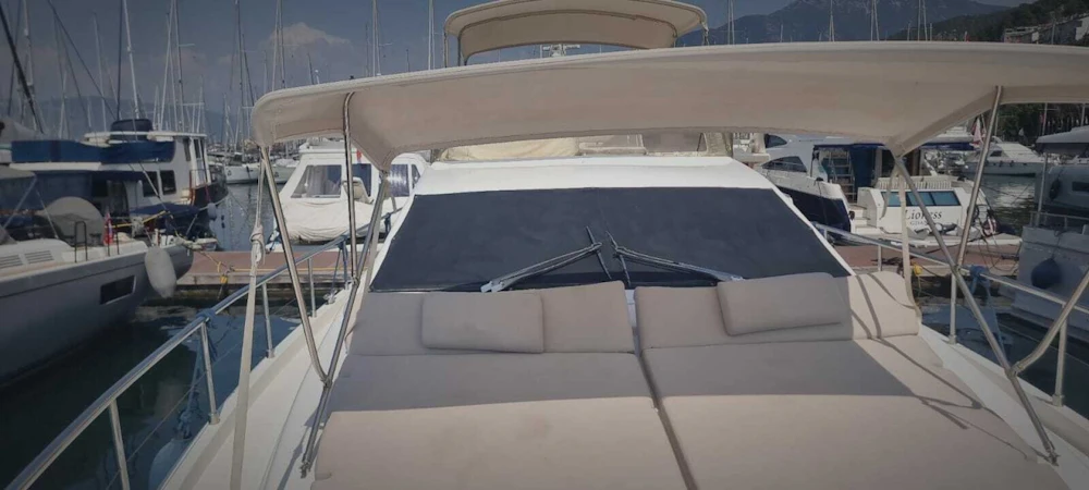 Ferretti Yachts  Yacht For Sale