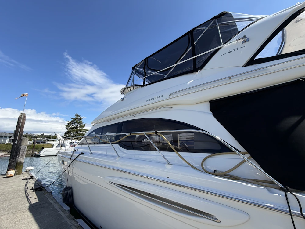 Meridian 411 Yacht For Sale