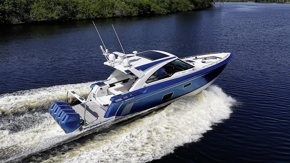 Formula 400 Super Sport Crossover Yacht For Sale