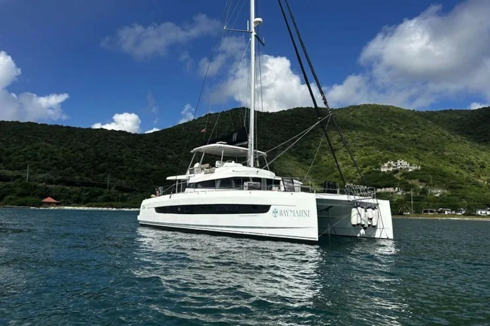 Bali 5.4 Yacht For Sale