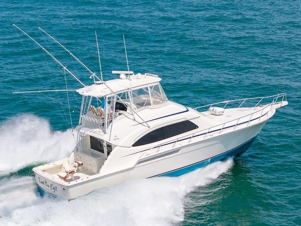 Bertram 510 Convertible Yacht For Sale