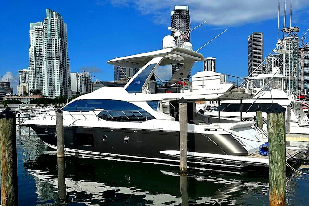Azimut Flybridge Yacht For Sale