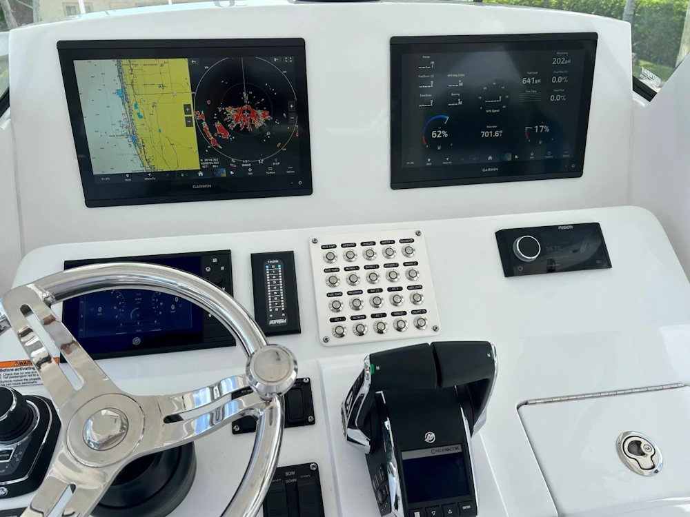 Intrepid 375 Nomad Yacht For Sale