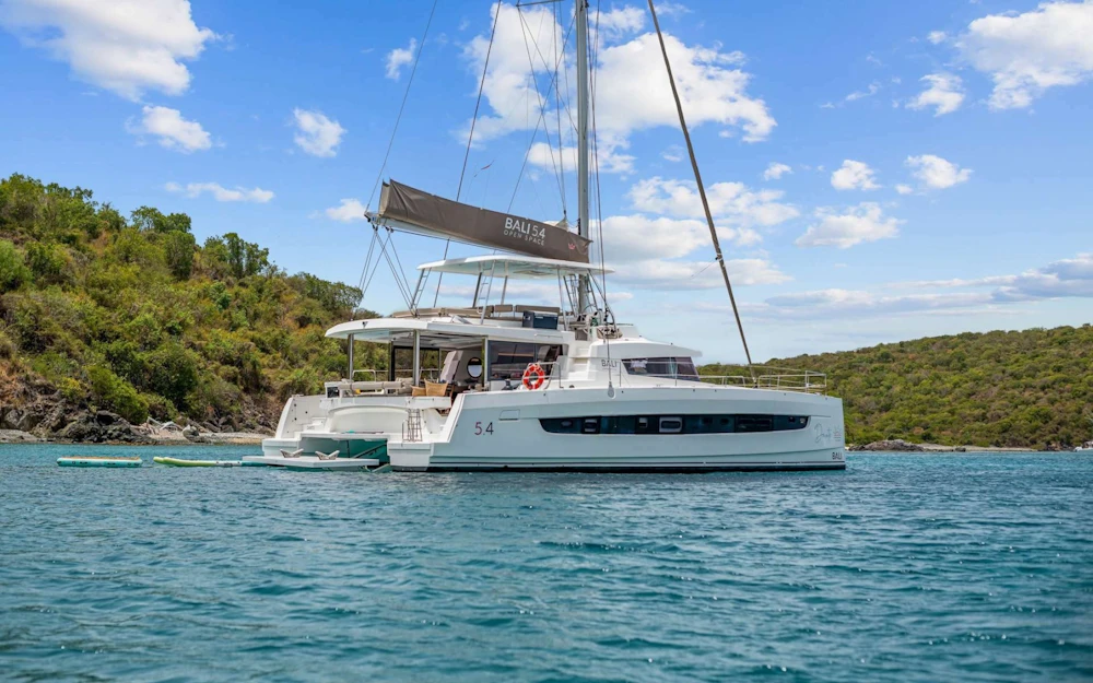 Bali 5.4 Yacht For Sale