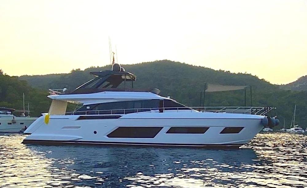 Ferretti Yachts 670 Yacht For Sale